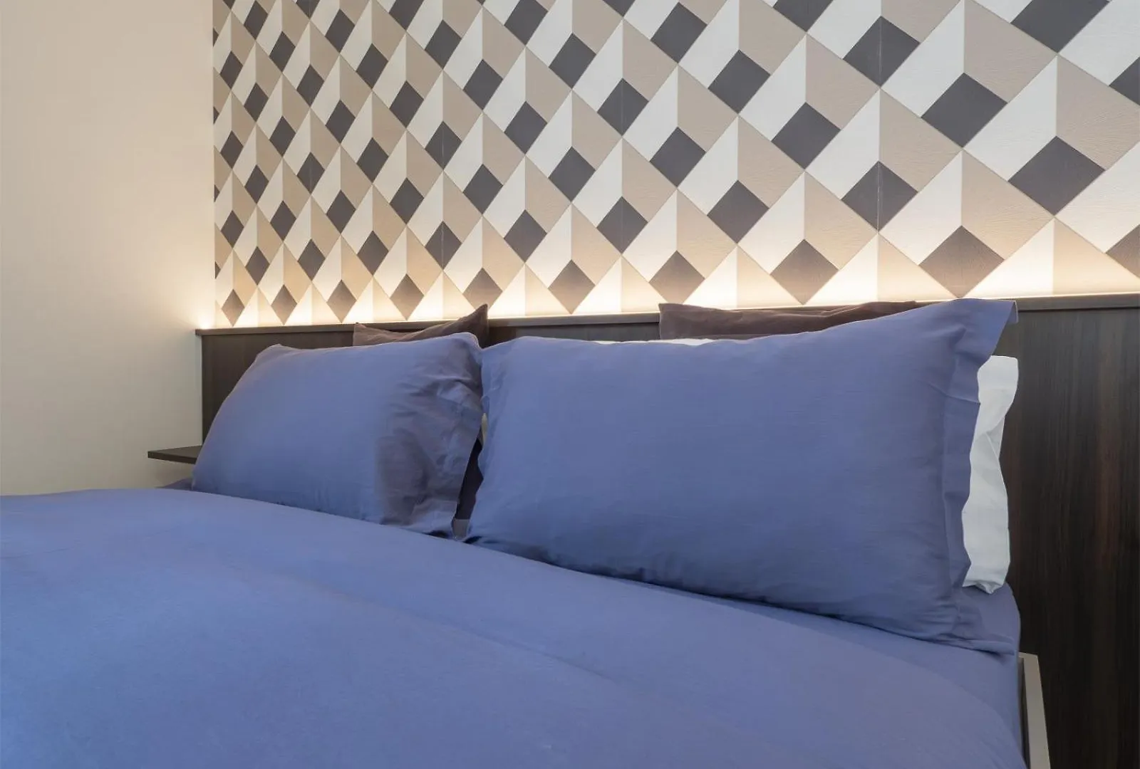Modern & Cozy Suite In Garibaldi - Brera Area By Rentopolis Milaan 0*,